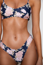 Load image into Gallery viewer, Tropical Scoop Bralette
